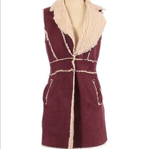 Kut from the Kloth sleeveless cardigan